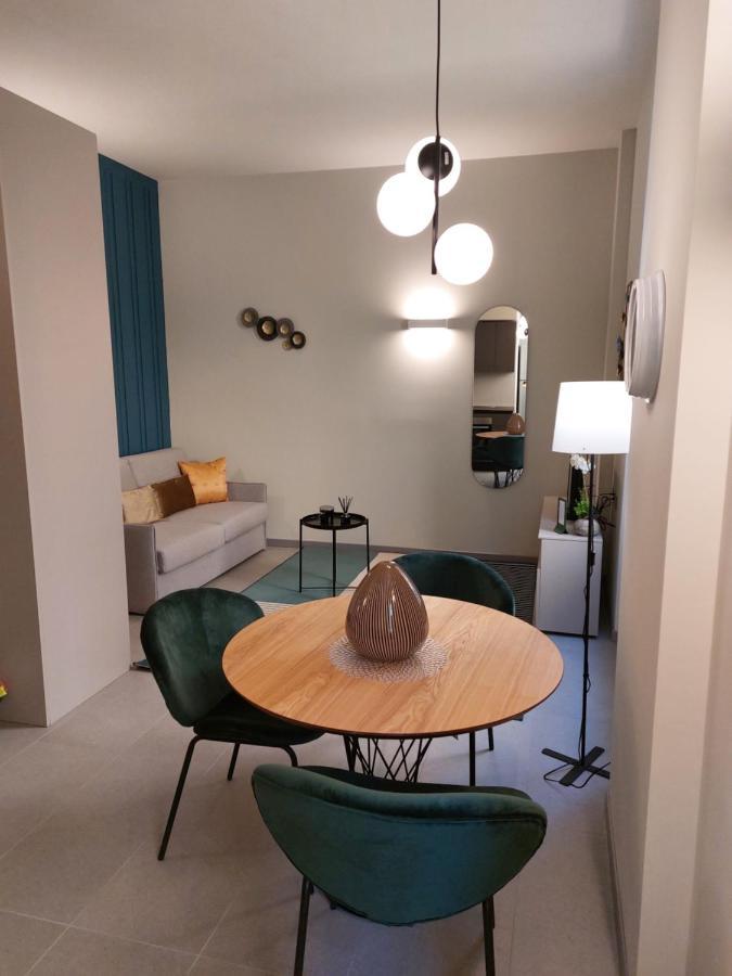 The 6 Apartments Rimini Kültér fotó